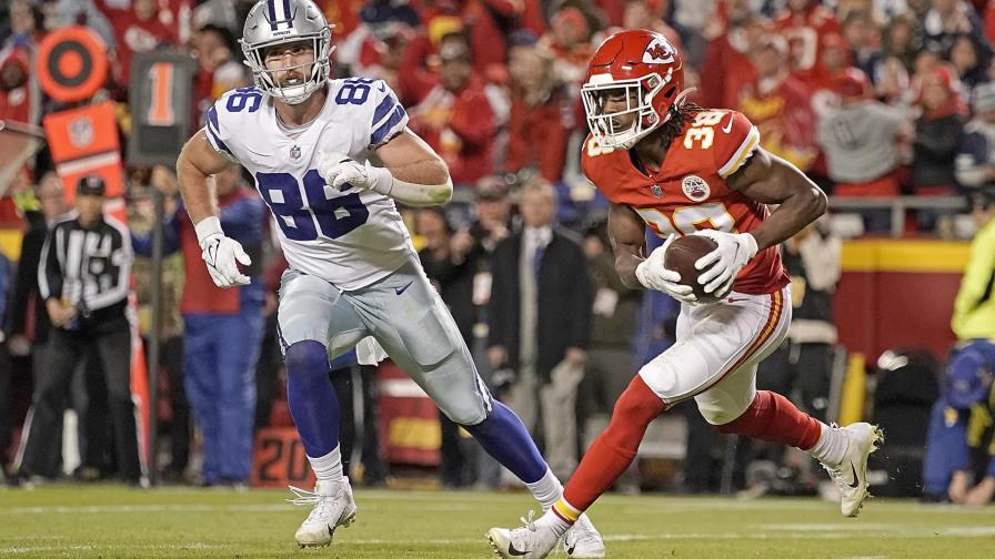 Sneed ausente en duelo de Chiefs tras asesinato de hermano Sneed ausente en duelo de Chiefs tras asesinato de hermano