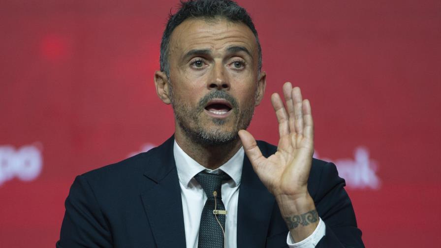 Luis Enrique volverá a dirigir España tras muerte de hija Luis Enrique volverá a dirigir España tras muerte de hija