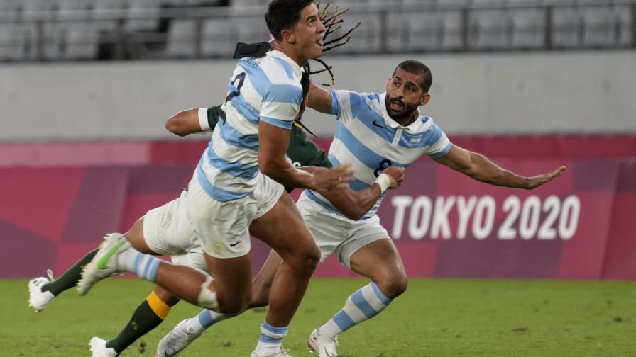 Argentina vence a Sudáfrica y avanza a semis en rugby sevens
