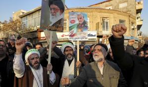 Iraníes conmemoran el aniversario de la Revolución Islámica