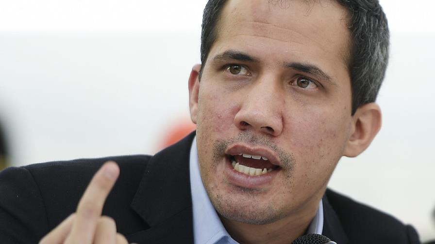 Líder opositor venezolano Guaidó se contagia de COVID-19