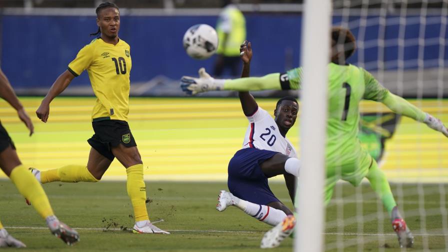 EEUU saca empate 1-1 de visita a Jamaica EEUU saca empate 1-1 de visita a Jamaica