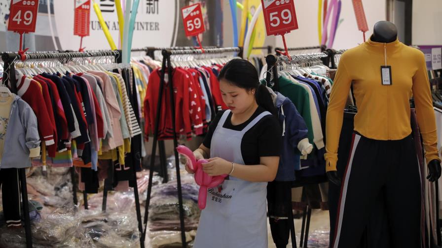 En época de incertidumbre, China apuesta al consumo interno