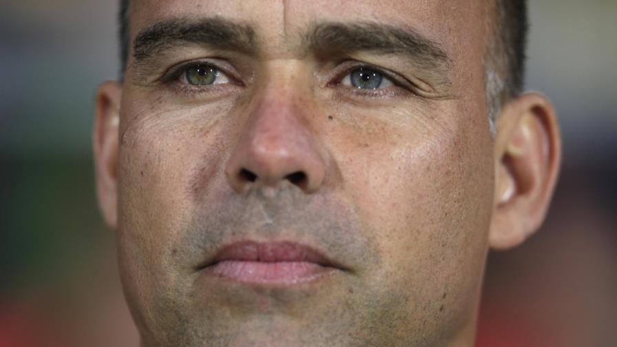 Técnico de la selección venezolana de fútbol renuncia por roces con la dirigencia