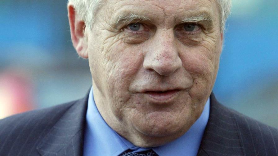 Fallece Peter Lorimer, máximo anotador del Leeds