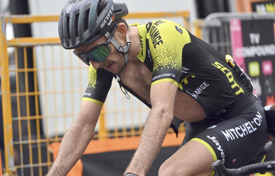 Simón Yates da positivo por virus y abandona el Giro