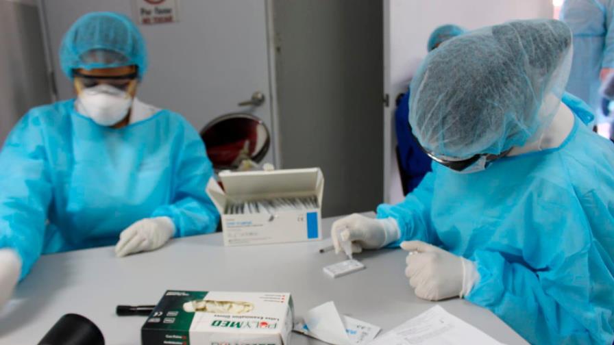 Bioanalistas advierten paralizarán servicios si el Gobierno no responde sus reclamos