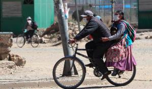 Presidente Grupo Sura dice que informalidad empeora pandemia en Latinoamérica