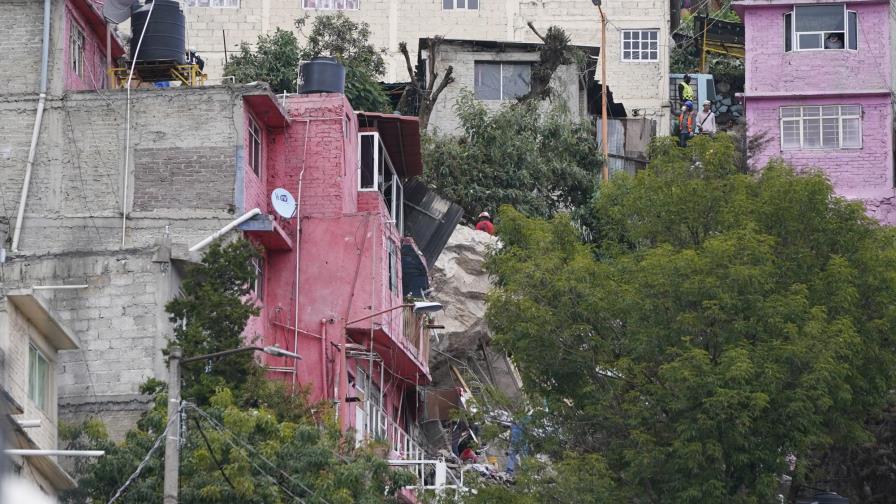 Un muerto por deslave en las afueras de la Ciudad de México