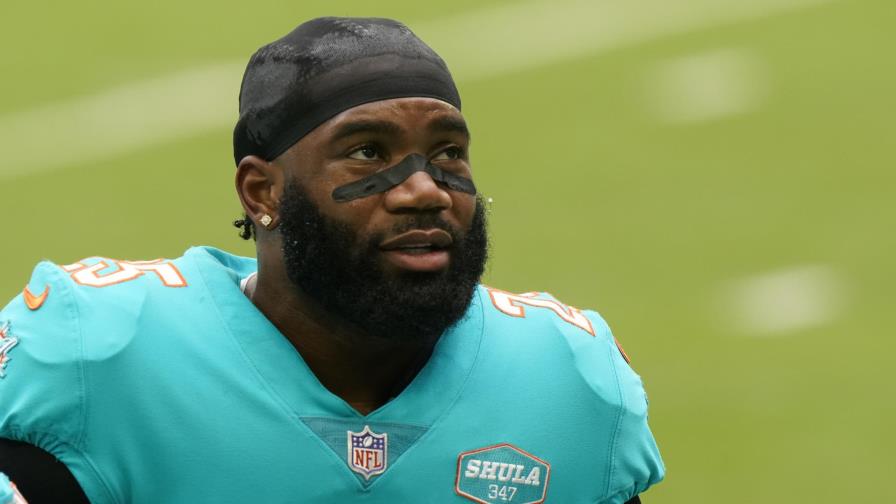 Dolphins acuerdan extensión de contrato con Howard