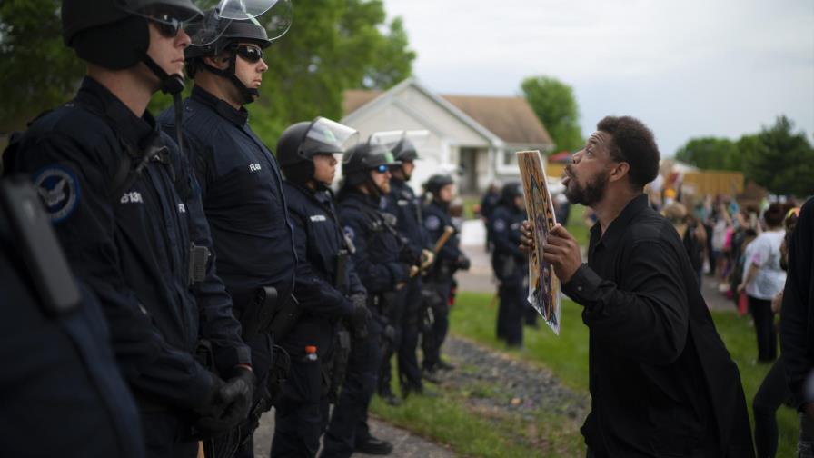 Minneapolis: Nuevas protestas violentas por muerte de hombre Minneapolis: Nuevas protestas violentas por muerte de hombre
