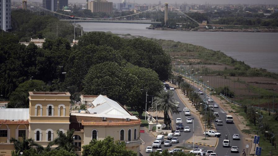 Sudán: Detienen a funcionarios en un aparente golpe militar Sudán: Detienen a funcionarios en un aparente golpe militar