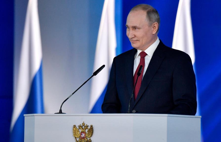 Putin promete que Rusia cumplirá compromisos y reducirá gases contaminantes
