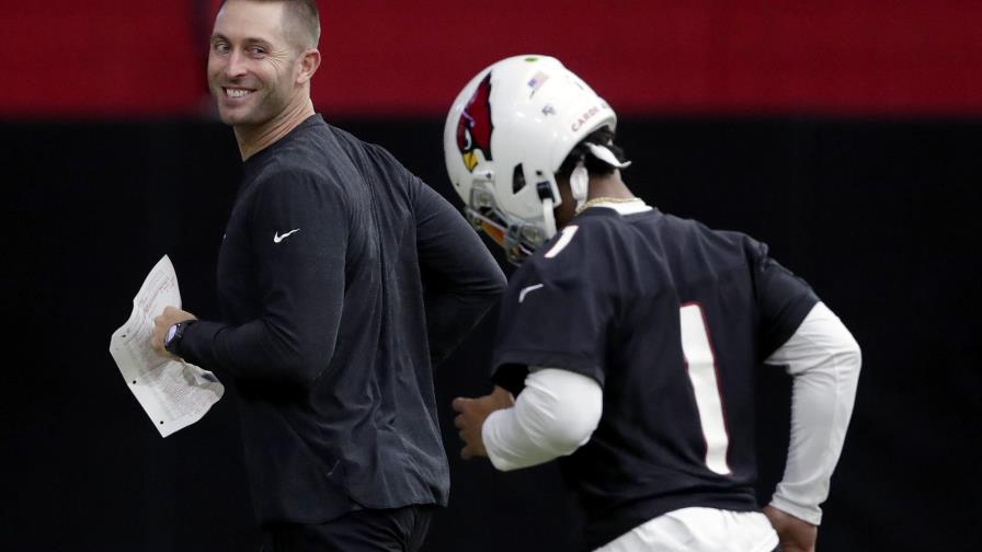 Ciertos equipos de la NFL reabren con permiso de autoridades