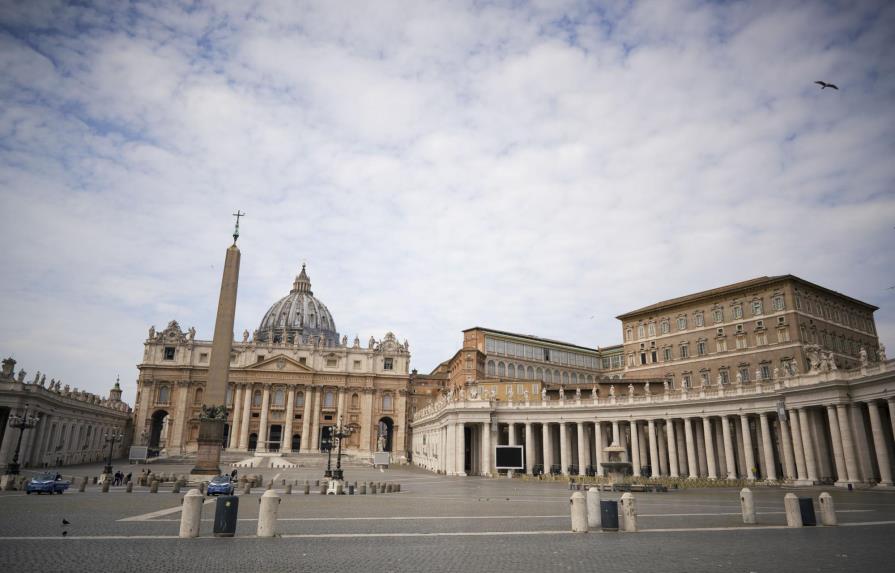 Papa Francisco pide que se respete cuarentena para misas