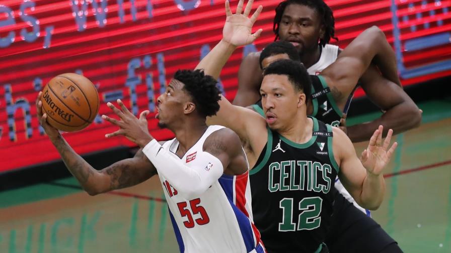 Bey atina 7 triples en victoria de Pistons sobre Celtics