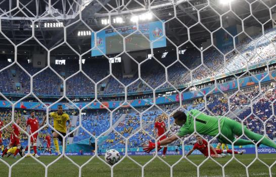 Lewandowski y Polonia se despiden tras perder ante Suecia