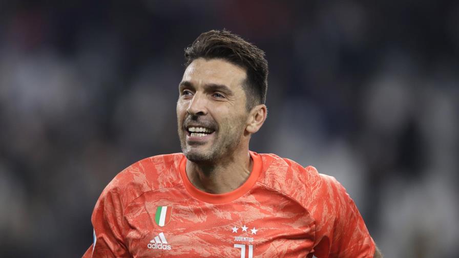 Buffon prolonga su carrera volviendo a Parma, su primer club