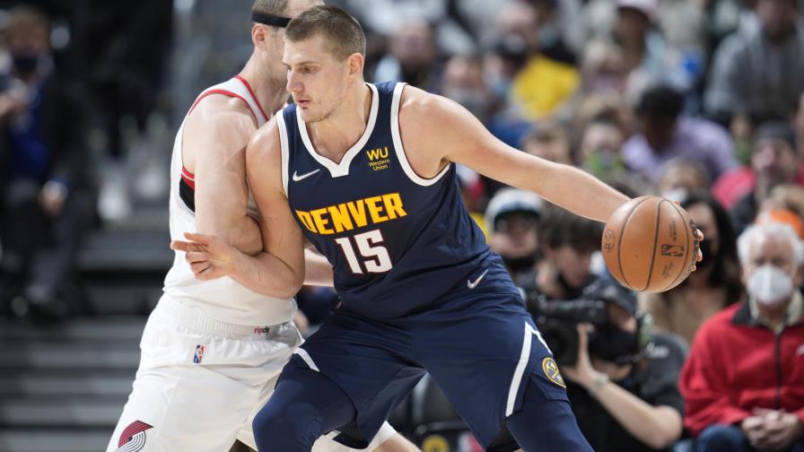 En otra gran noche de Jokic, Nuggets apalean a Trail Blazers