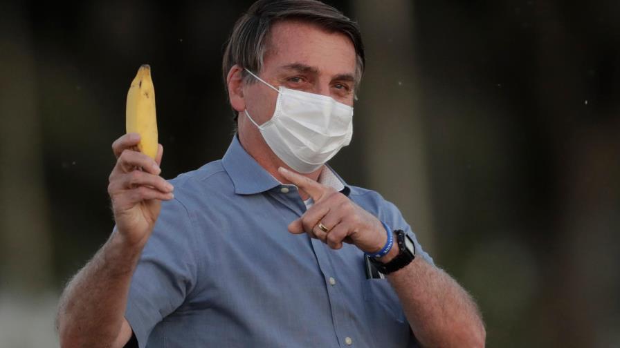 Bolsonaro dice que salió negativo en prueba de coronavirus