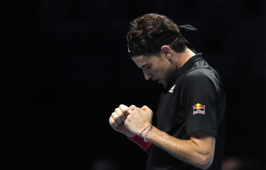 Thiem se impone a Djokovic en semis de Copa Masters