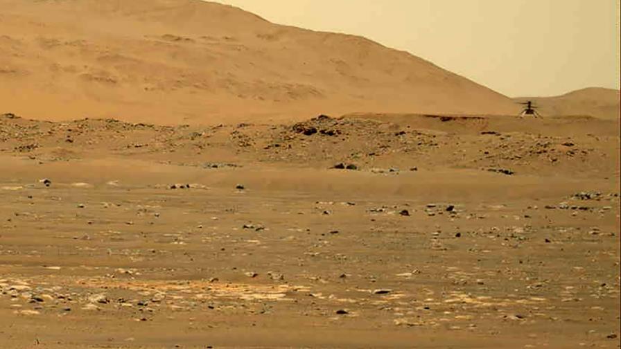Japón busca obtener muestras de luna de Marte para 2029