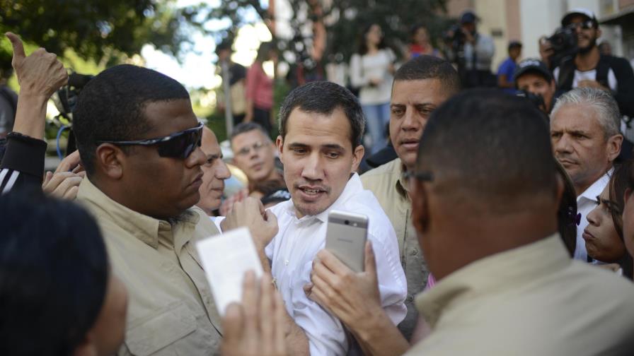Fuentes AP: Aliados de Guaidó reciben tajada de presupuesto Fuentes AP: Aliados de Guaidó reciben tajada de presupuesto