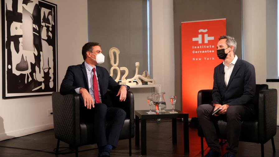 Sánchez ofrece estabilidad mientras la oposición, advierte, solo grita