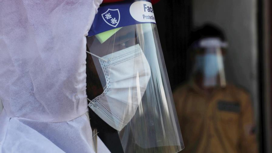 ¿Puedo utilizar pantalla facial en lugar de mascarilla?