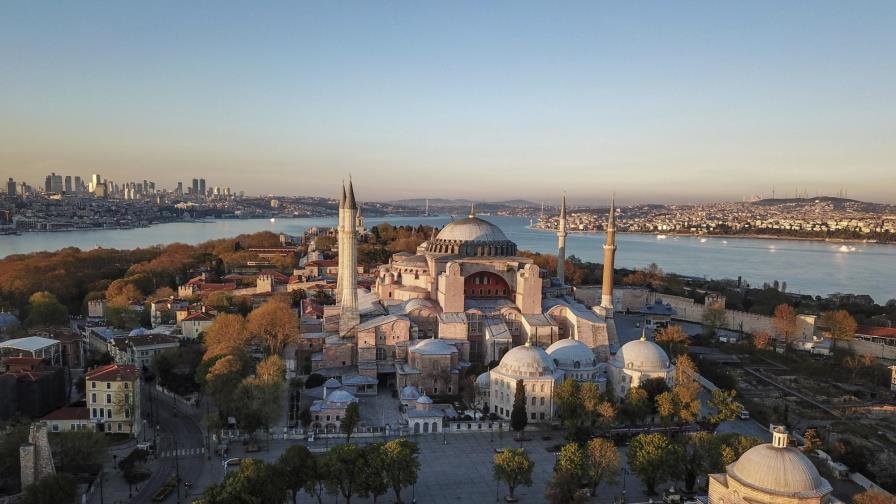 El Consejo Mundial de Iglesias, consternado por Hagia Sophia