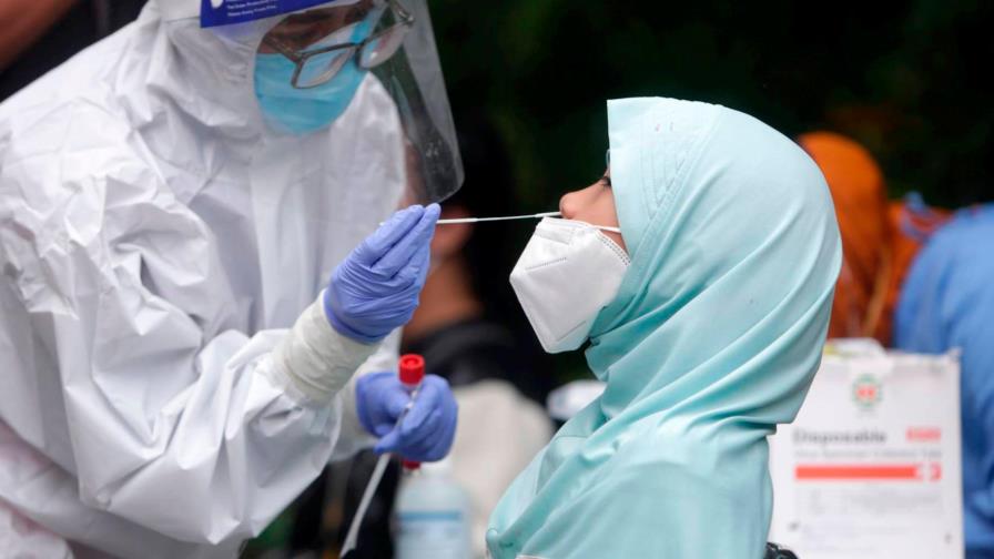 Florida sigue tendencia ascendente: más de 16.000 hospitalizados por covid-19