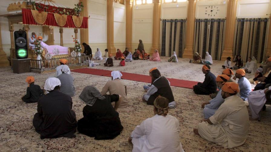 Pakistán regresa templo a sijs