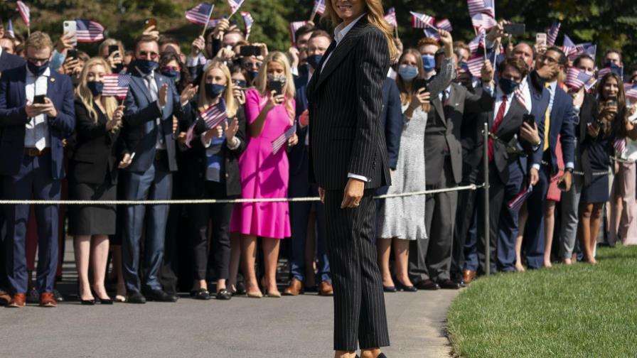 Melania Trump aún no aparece en público tras contraer COVID Melania Trump aún no aparece en público tras contraer COVID