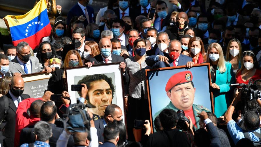 Aliados de Maduro retoman el control de la Asamblea Nacional