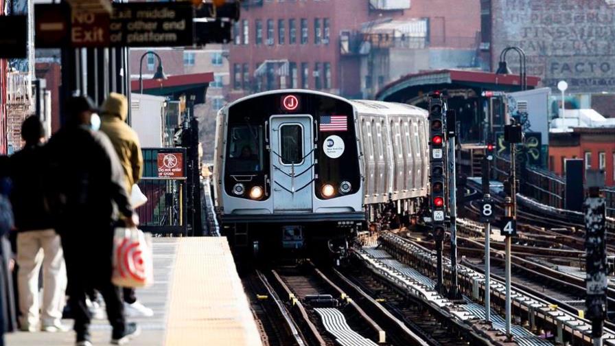Nueva York, “desesperado”, solicita US$24,000 millones para evitar despidos Nueva York, “desesperado”, solicita US$24,000 millones para evitar despidos