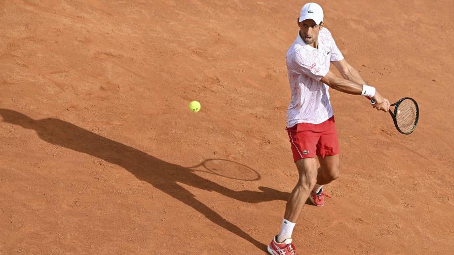 Simona Halep y Novak Djokovic pasan a semis en Italia Simona Halep y Novak Djokovic pasan a semis en Italia