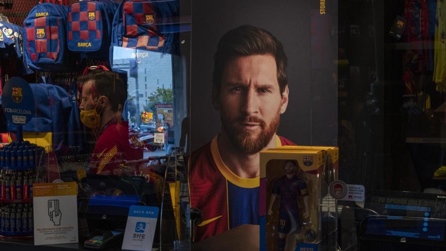 Barcelona: Messi entrena con el grupo tras superar test