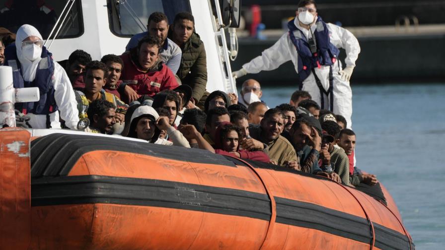 Unos 1,600 migrantes perdidos en el Mediterráneo este año