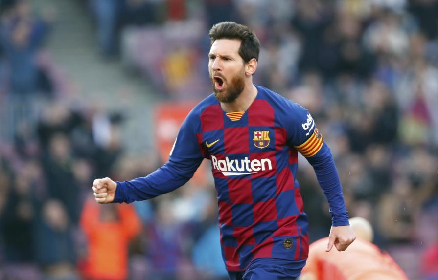 Póker de Messi y Barcelona desplaza al Madrid en la cima