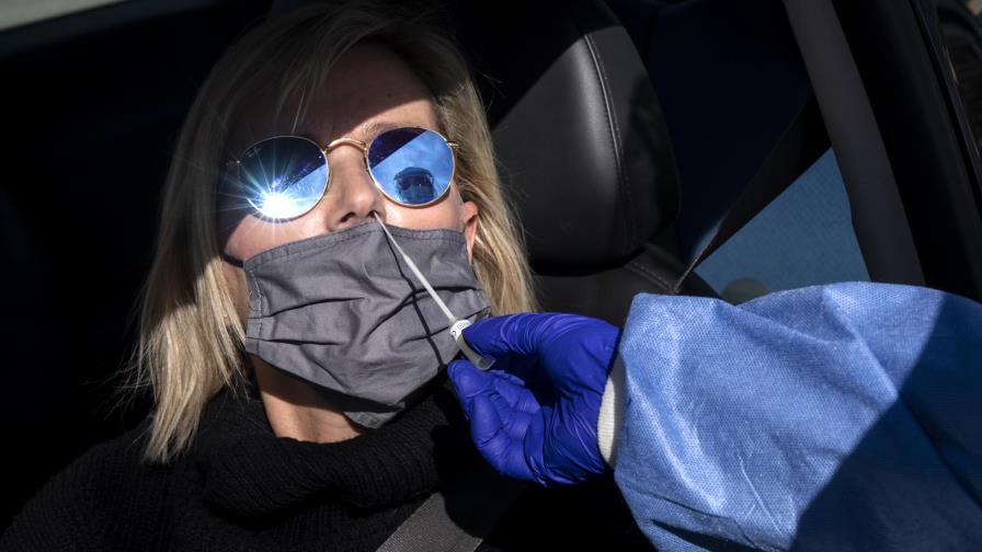 Grecia: Confirman 1er caso de variante sudafricana de COVID