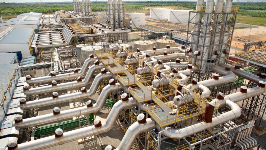 EGE Haina empezará a generar con gas natural