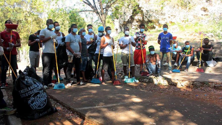 Así sancionó el Ministerio Público a 28 personas que violaron toque de queda en el Distrito Nacional Así sancionó el Ministerio Público a 28 personas que violaron toque de queda en el Distrito Nacional