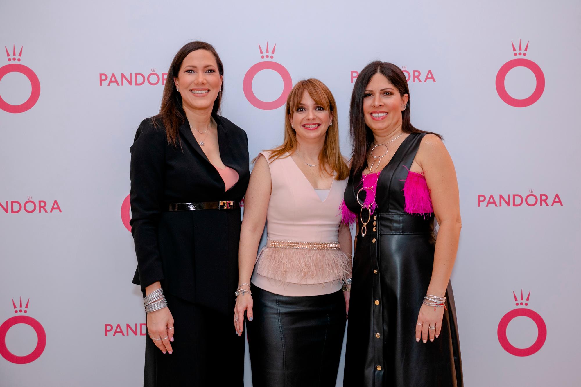 Eunice Arroyo, Marcelle Rexach e Iliany Mera.