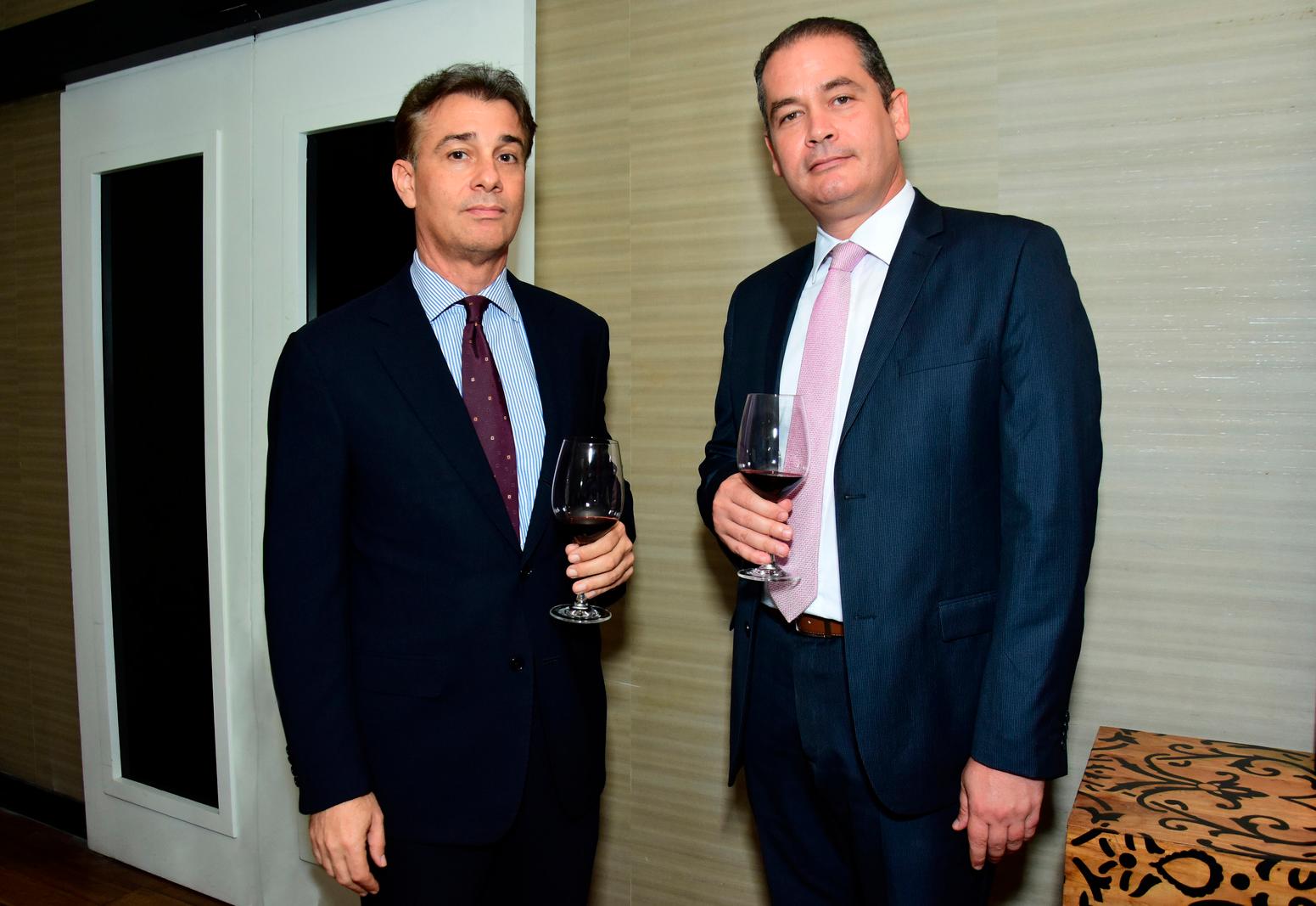 Luis García Godoy y Gabriel Almánzar.