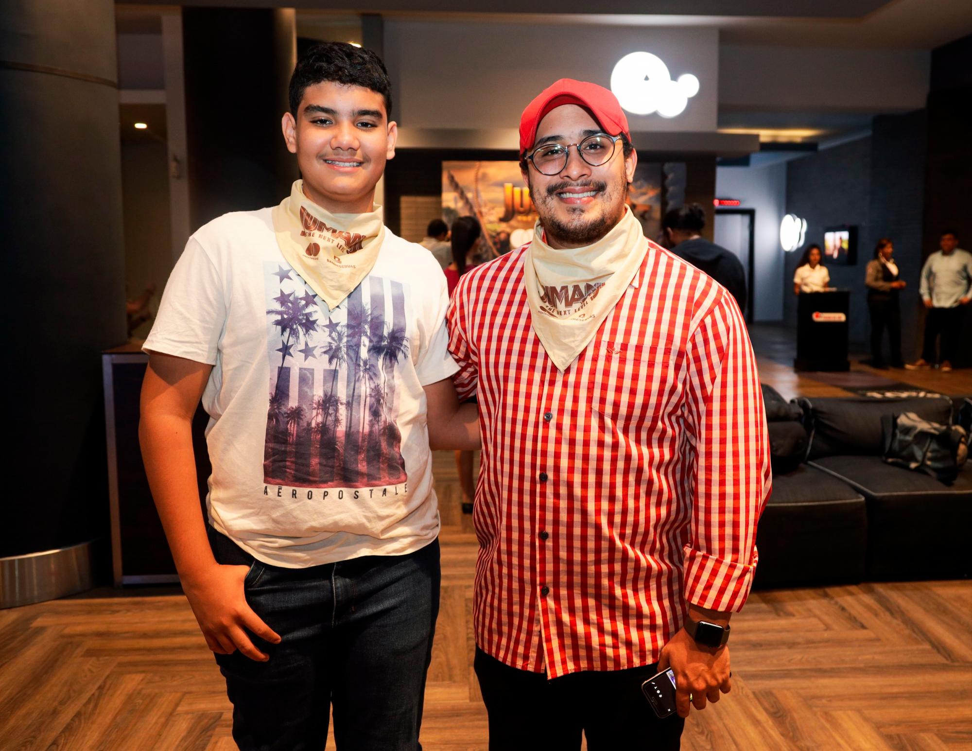 Oliver Guareño y Víctor Manuel Guareño. 