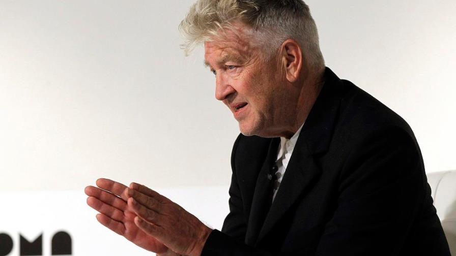 David Lynch estrena en internet su corto animado Fire (Pozar)