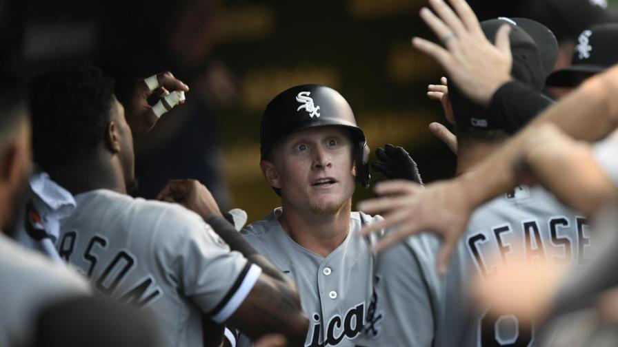 Eloy Jiménez dispara dos jonrones y empuja cinco; Cachorros barren Medias Blancas