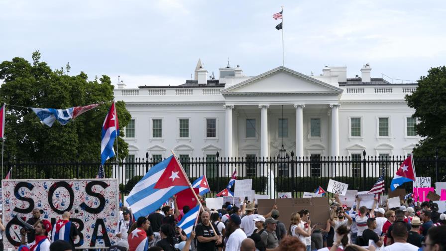 Biden desea aumentar personal de embajada en Cuba