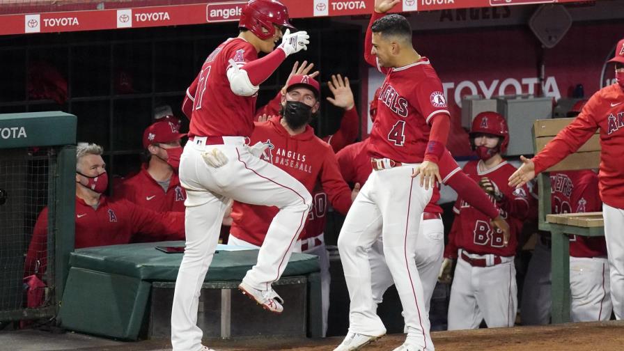 Ohtani pega su 15to jonrón, Angelinos derrotan a Rangers