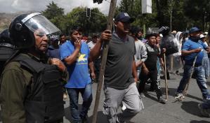 Bolivia: Morales no renuncia y oposición insiste